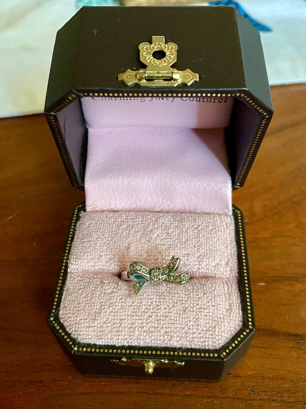 Juicy Couture Crystal Bow Ring Size 7 Silver Toned by Juicy Couture